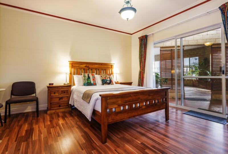 Inn The Tuarts Guest Lodge Busselton Accommodation - Adults Only Buitenkant foto