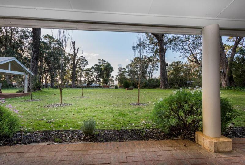 Inn The Tuarts Guest Lodge Busselton Accommodation - Adults Only Buitenkant foto