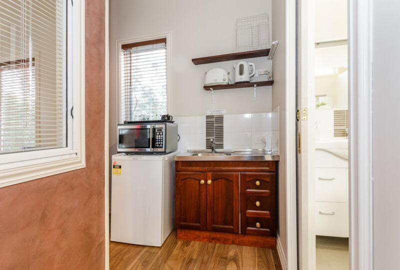 Inn The Tuarts Guest Lodge Busselton Accommodation - Adults Only Buitenkant foto