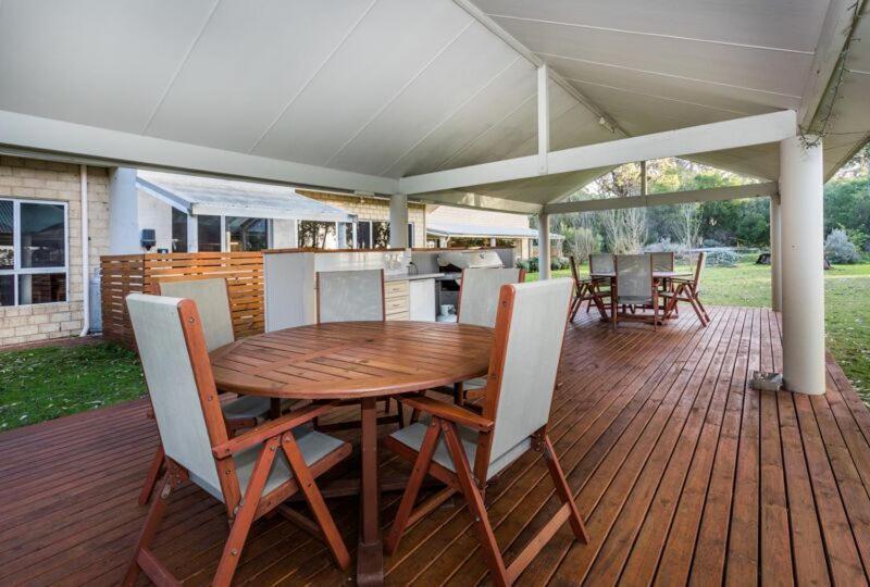 Inn The Tuarts Guest Lodge Busselton Accommodation - Adults Only Buitenkant foto